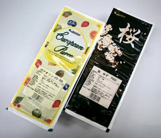^JHi